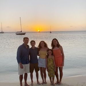 Meet your Posher, Dawn